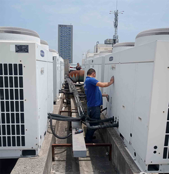 钟楼中央空调制热和不制冷系统维修方法